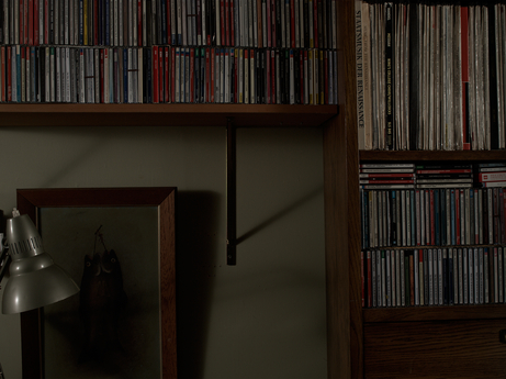 Shelves, no. 1, Sitting room