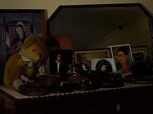 Drawers, Dressing room